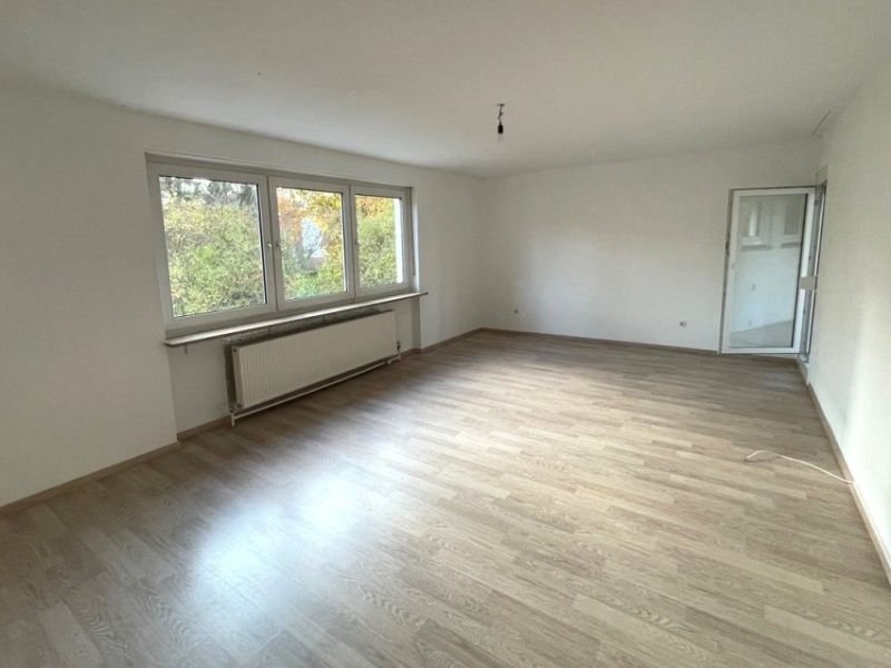 Großzügige 4-Zi. ETW mit Balkon in Nürnberg - Langwasser Süd-Ost/ Wohnung kaufen