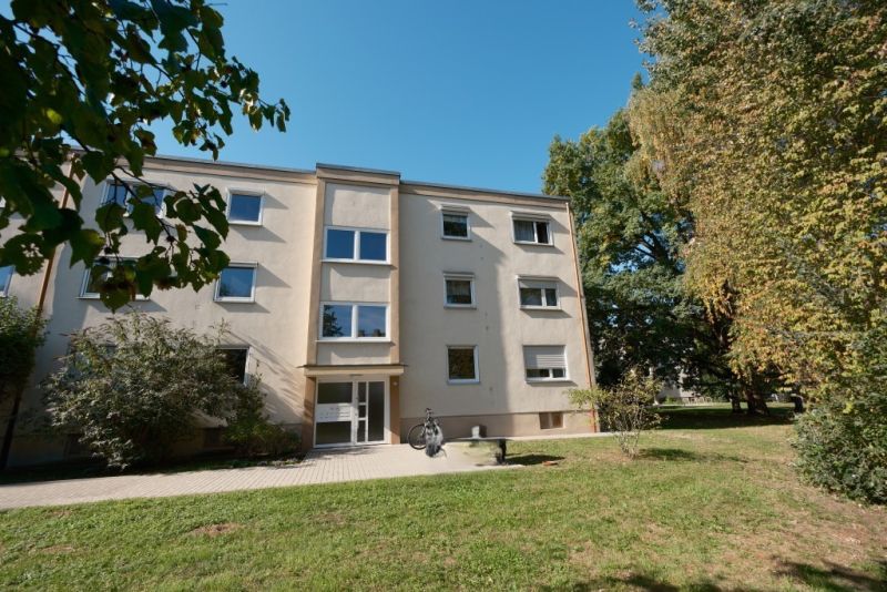 Gepflegte 3-Zi. ETW mit Balkon in Nürnberg Zerzabelshof / Wohnung kaufen