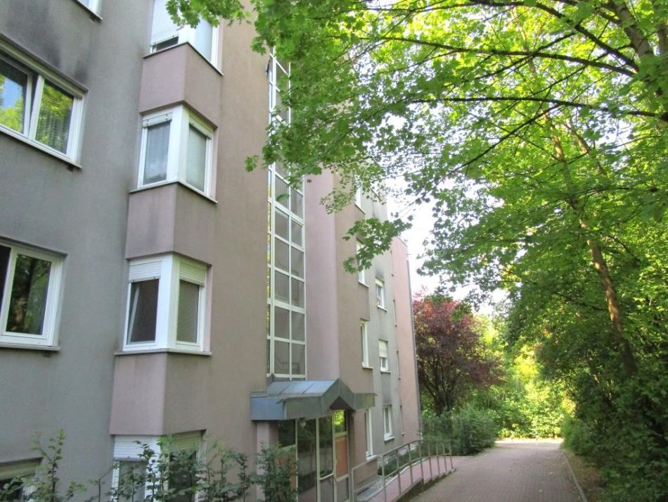 Top 3-Zi. ETW mit Balkon Nürnberg - West / Wohnung kaufen