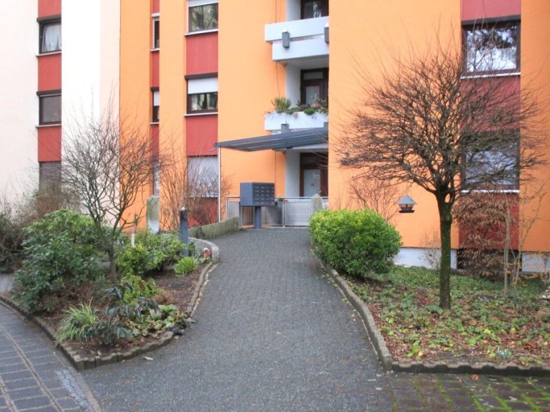VERMIETET: TOP 3 1/2  Zimmer ETW mit zwei Balkonen in Nürnberg - West