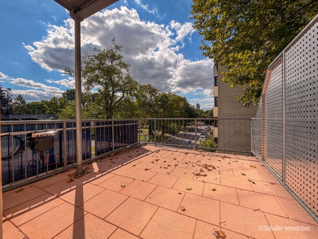 2-Zimmer-Singlewohnung mit großer Terrasse in Nürnberg - St. Jobst / Wohnung mieten